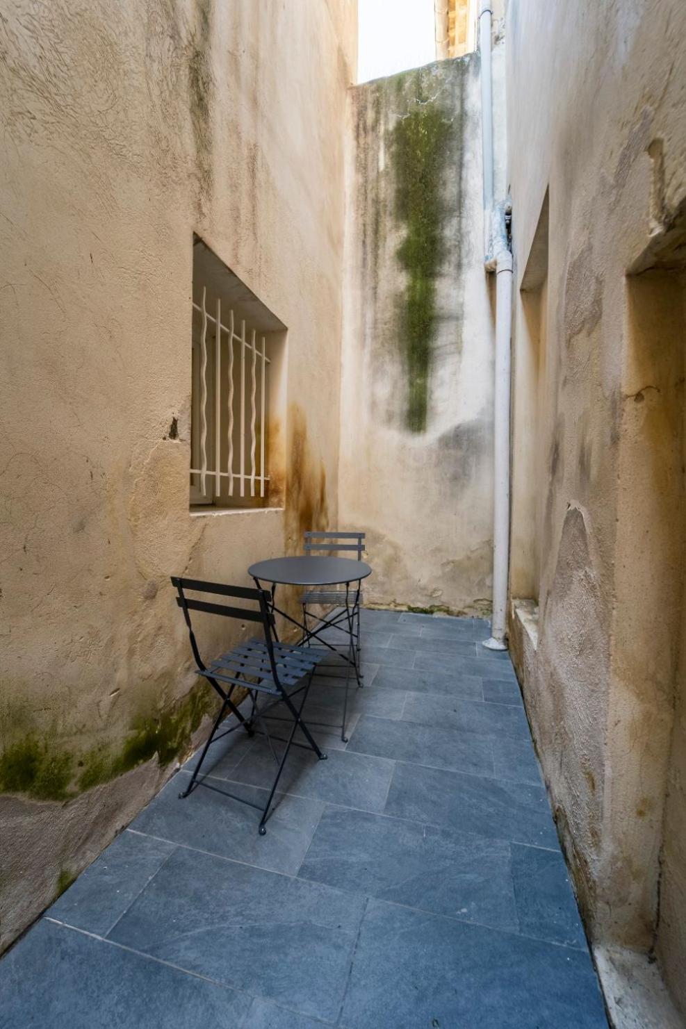 Appartement Des Carmes Nimes Ngoại thất bức ảnh